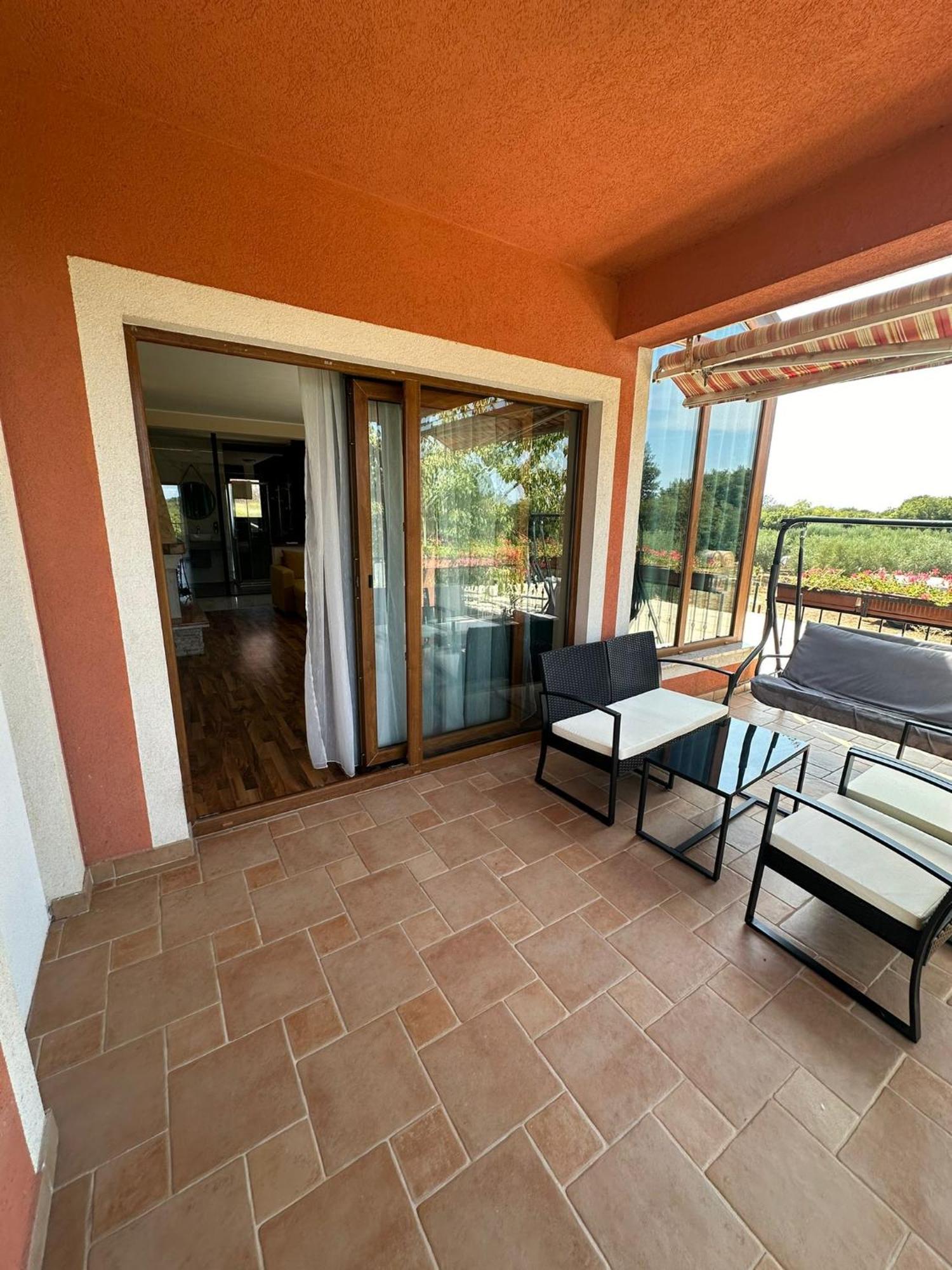 Hotel Natura Vilanija المظهر الخارجي الصورة